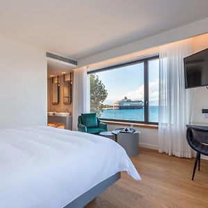 Deluxe Junior Suite